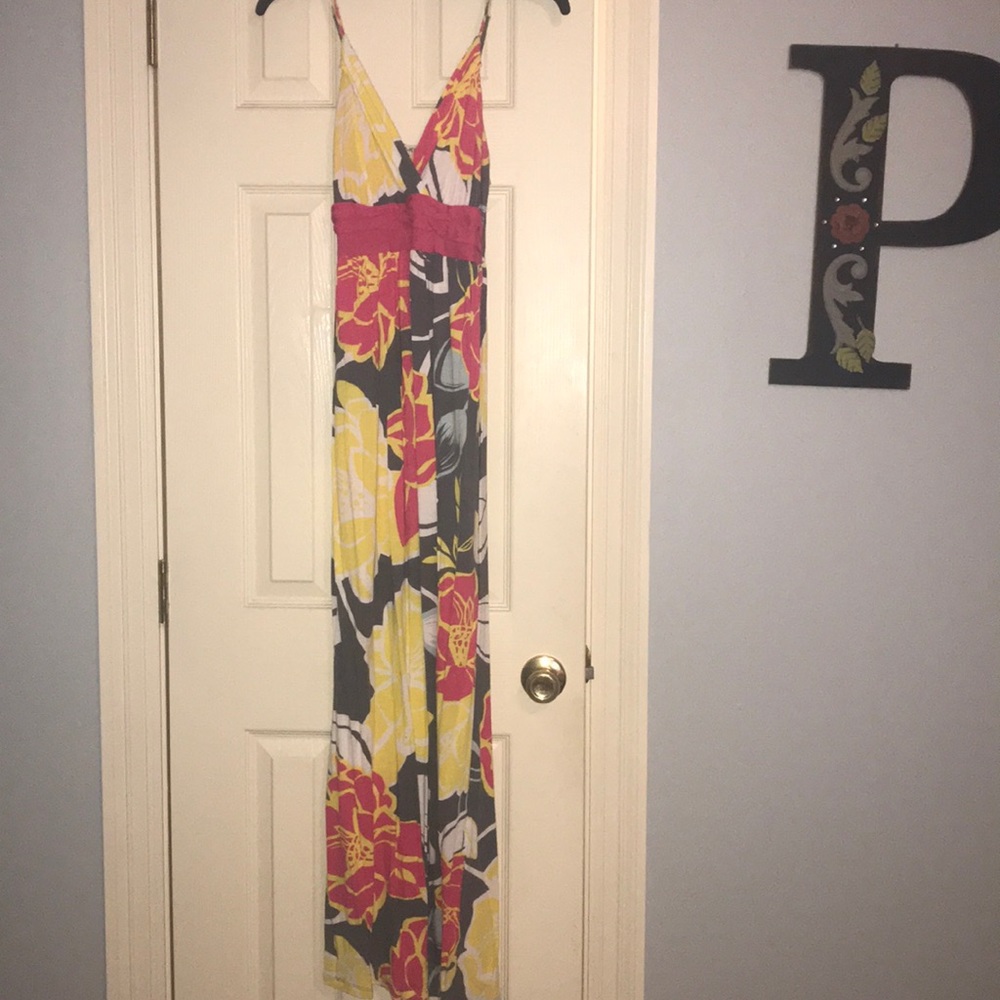 Maxi dress with flower print